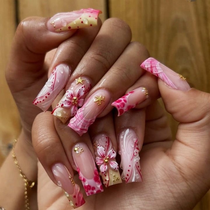 Artistic Floral Design Press-On Nail Tips Bowlift