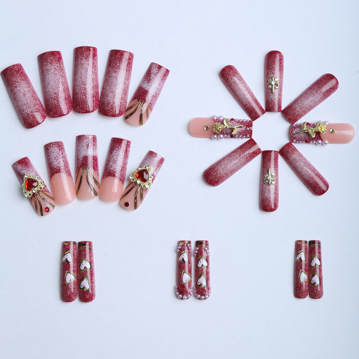 Exquisite artificial nails with glamorous decorations Bowlift