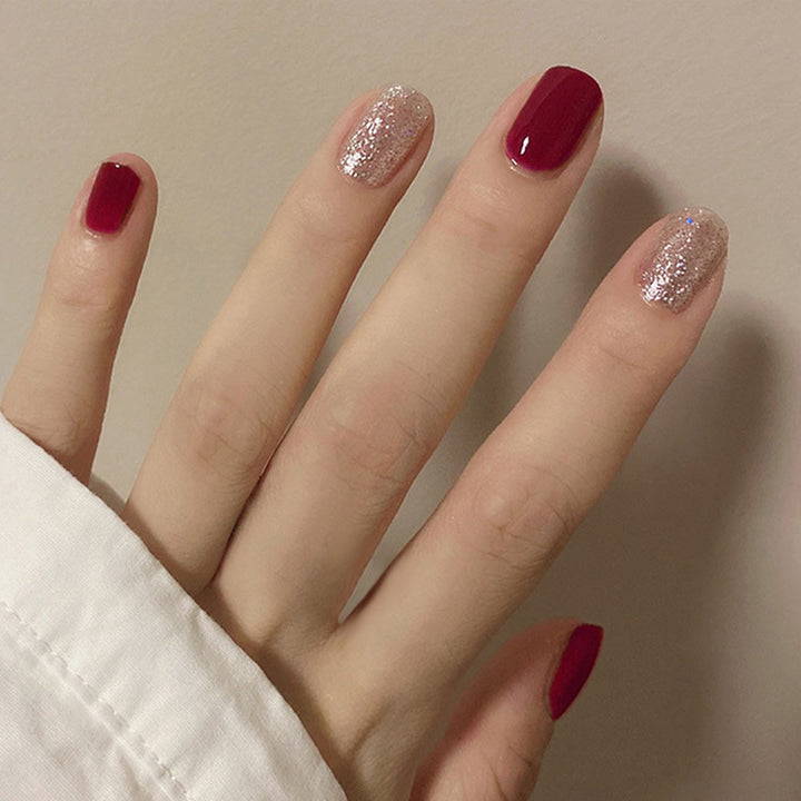 Elegant and Natural Nail Decoration Bowlift