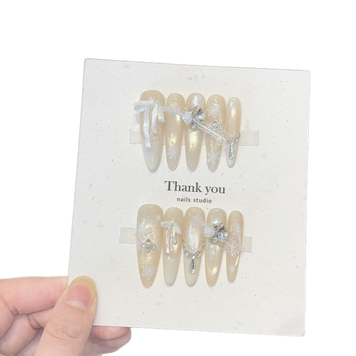 Artificial Nail Set with Festive Design Bowlift
