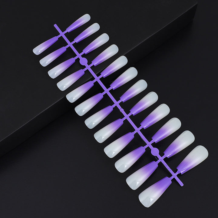 Artificial nails in elegant ombre design Bowlift