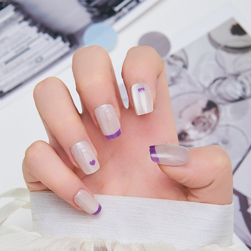 Artistic nail extensions with floral accents Bowlift