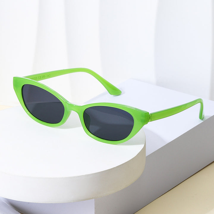 Ladies Cat-Eye Sunglasses with modern design and UV protection Bowlift