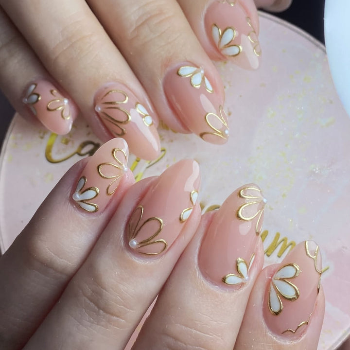 Floral-Inspired 3D Nail Art Extensions Bowlift