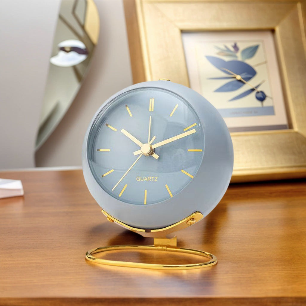 Table clock in elegant retro design Bowlift