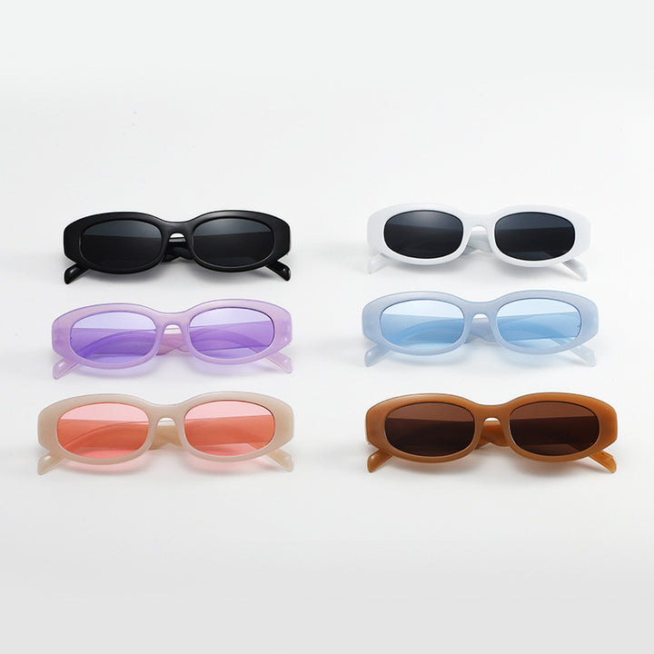 Ladies fashionable sunglasses in minimalist oval design Bowlift