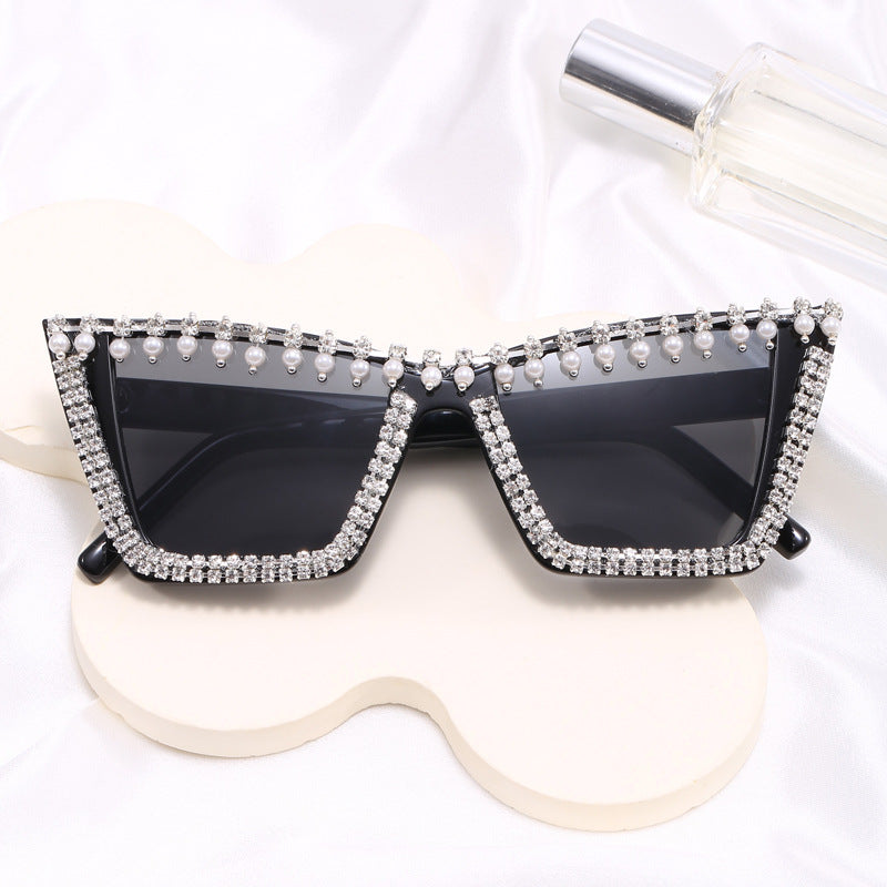 Ladies Glamorous Designer Sunglasses with Sparkling Frame Bowlift