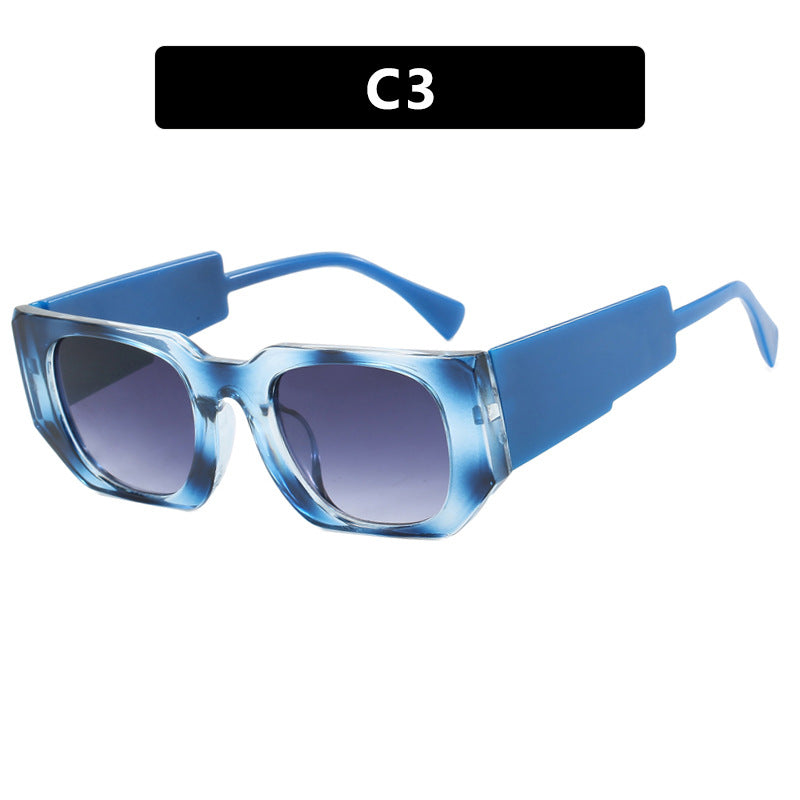 Ladies oversized sunglasses with geometric frame and UV protection Bowlift