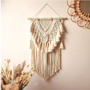 Handcrafted Macramé Wall Hanging Bowlift