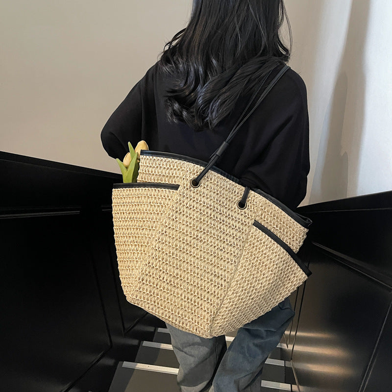 Spacious Macrame Beach Bag Bowlift