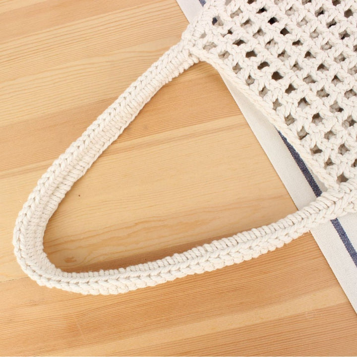 Handbag in Modern Macramé Weave Bowlift