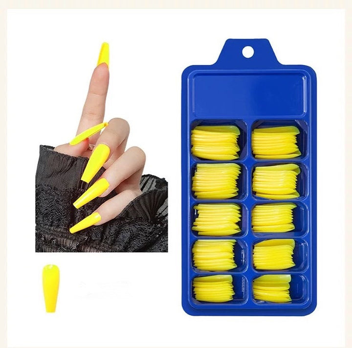 Artificial nails with long French tip design Bowlift
