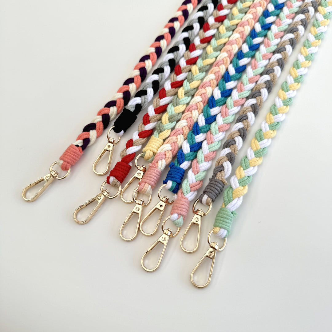 Handcrafted Braided Dog Leash Bowlift
