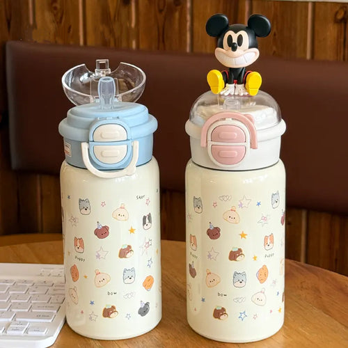 Ladies funny drinking bottle with secure closure system Bowlift