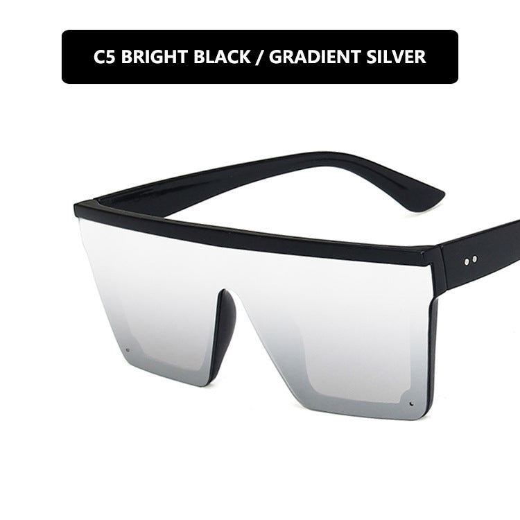 Women's futuristic sunglasses in protective oversized format Bowlift