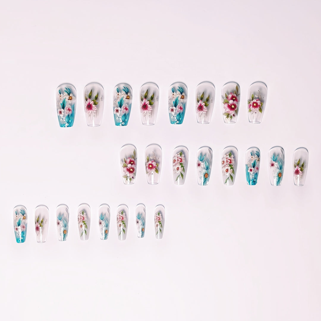 Artificial nail design with floral accents Bowlift