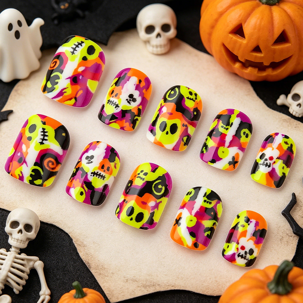 Themed Halloween Nail Art Set Bowlift