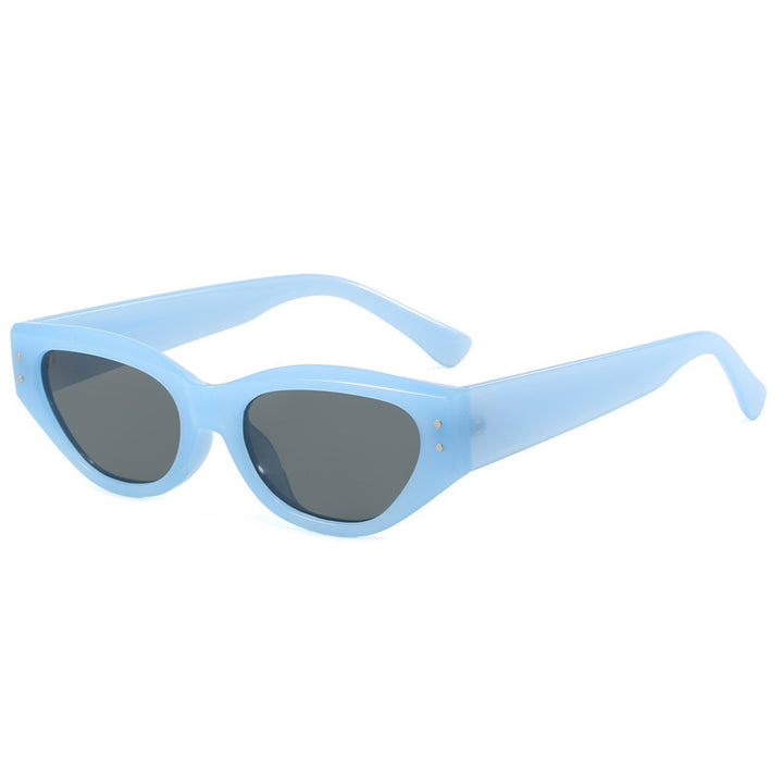 Women's fashionable sunglasses in trendy Cat-Eye style Bowlift