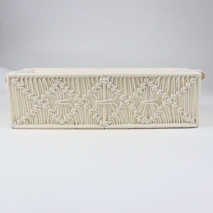 Storage basket with macrame pattern Bowlift