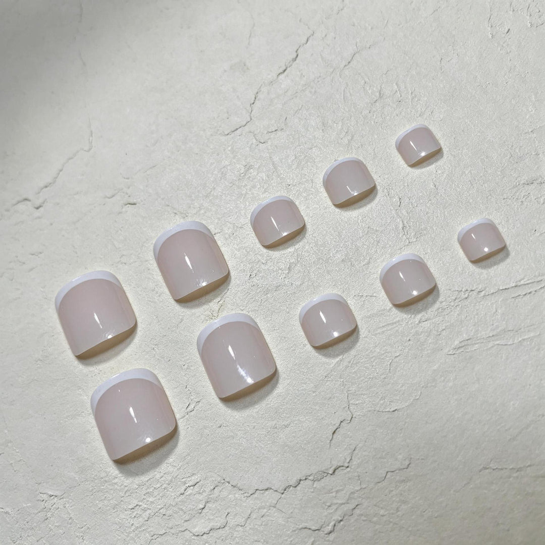 Elegant French Tip Pedicure Kit Bowlift