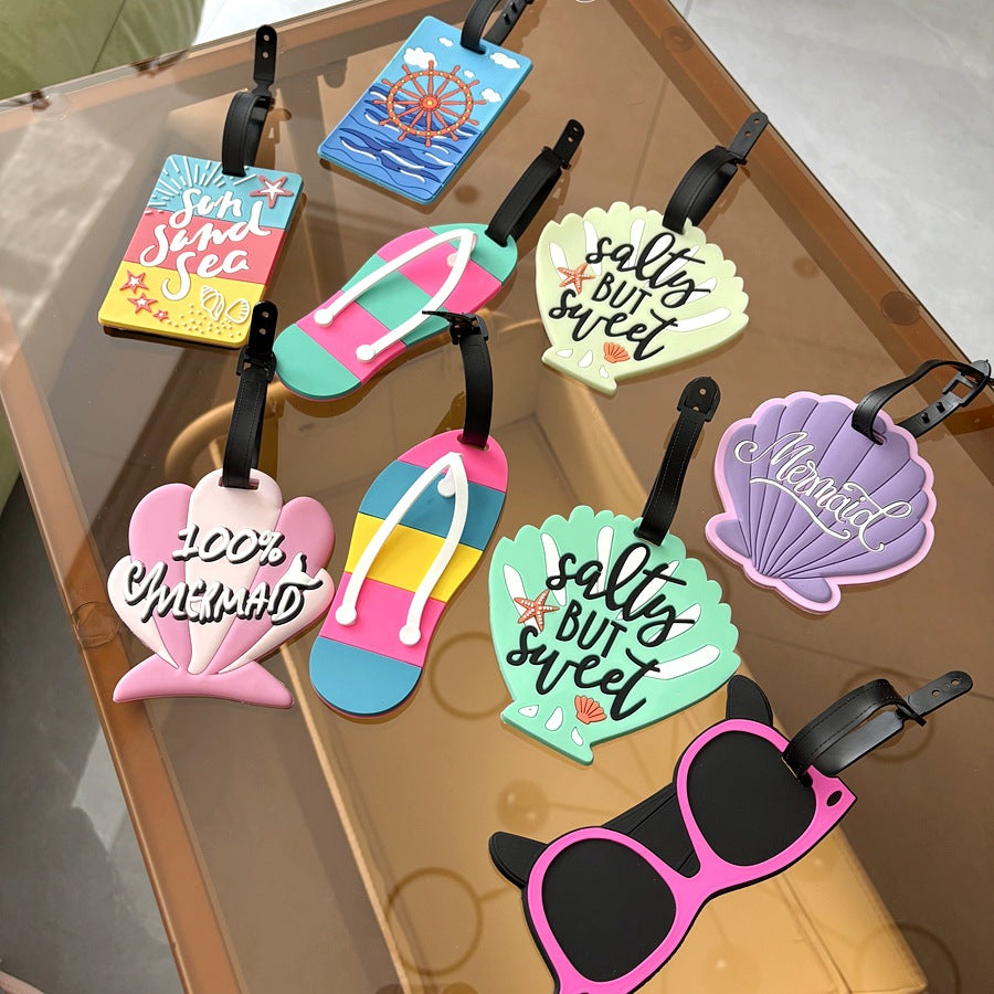 Shell-Shaped Luggage Tag Bowlift