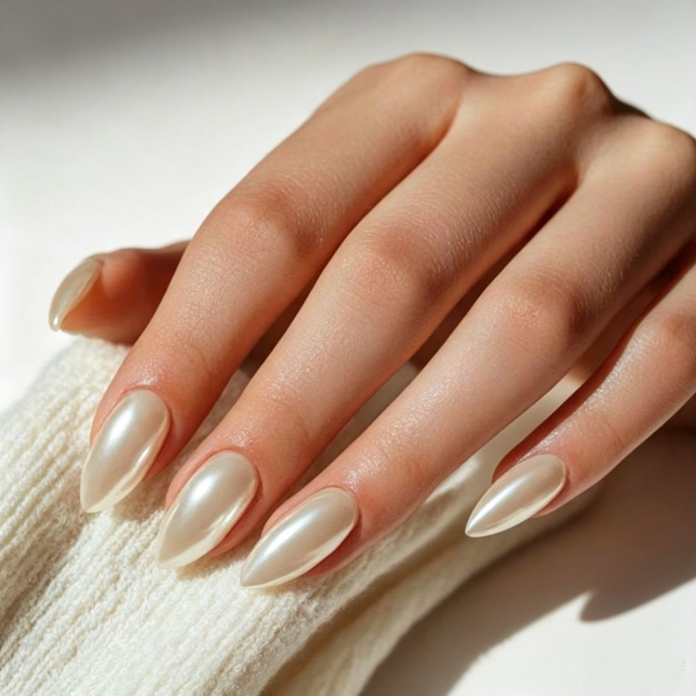 Premium Salon Quality Press-On Nail Set Bowlift