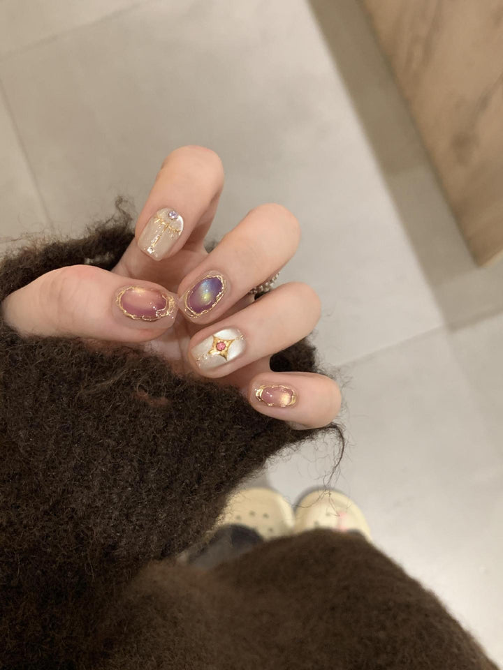 Elegant Artificial Nail Set with Glamorous Rhinestone and Glitter Details Bowlift