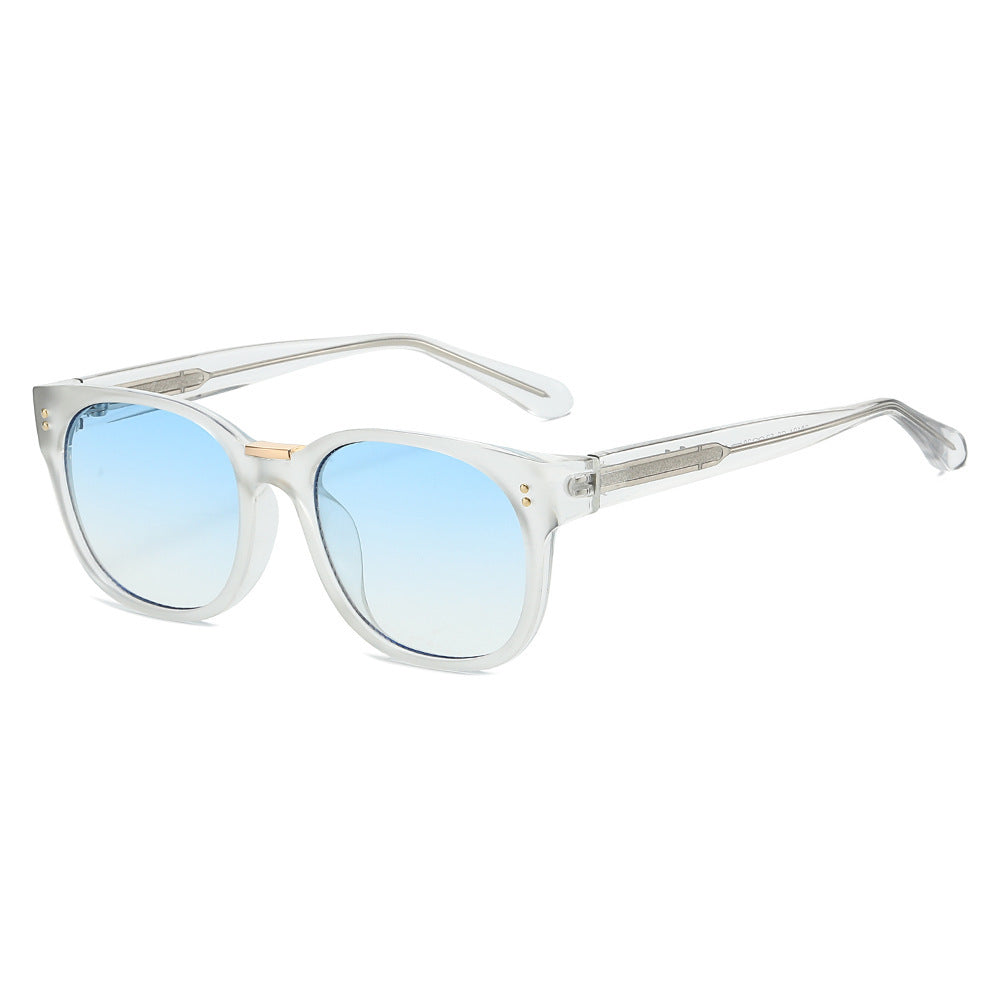 Women's fashionable sunglasses with transparent frame and elegant details Bowlift