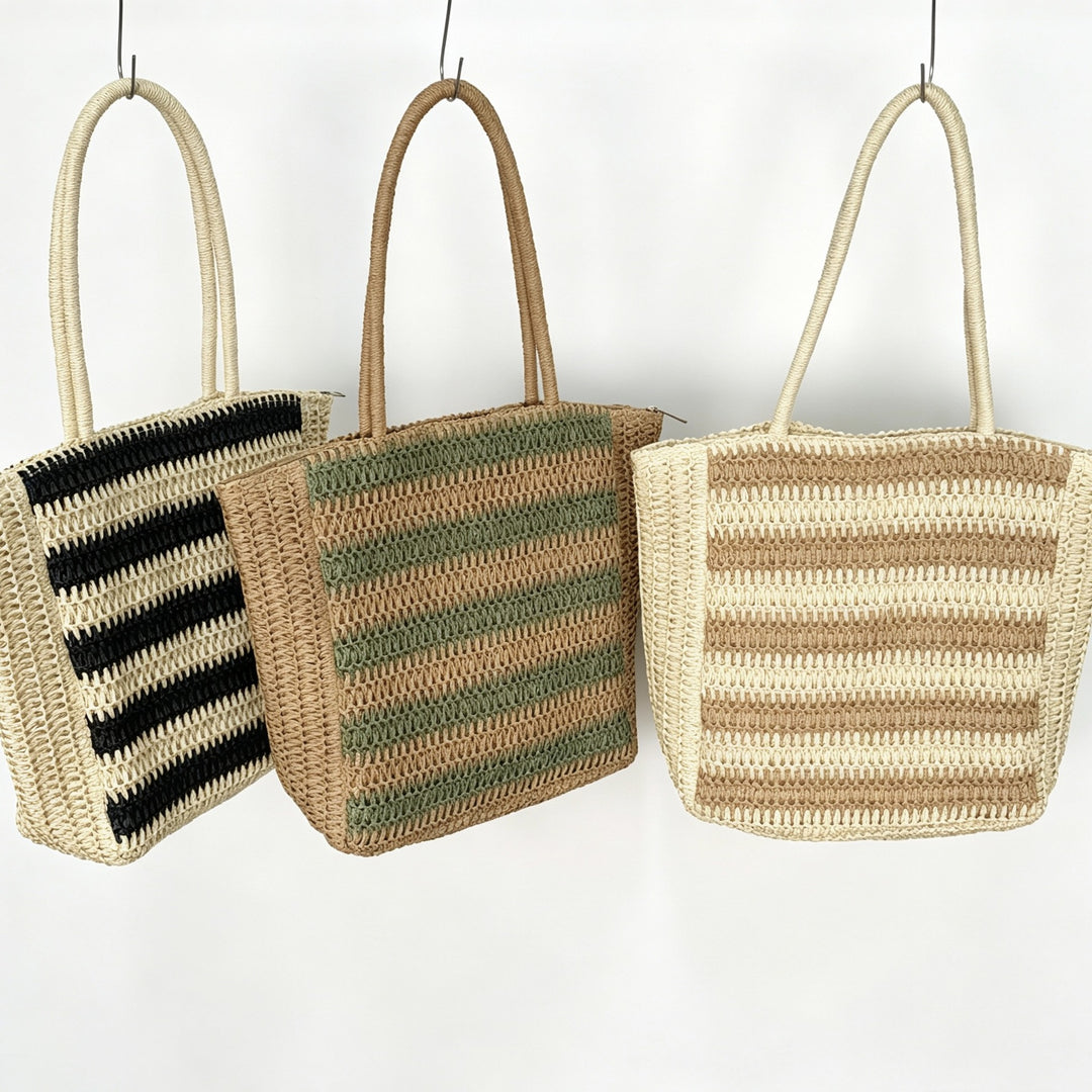 Designer bag with graphic striped pattern Bowlift