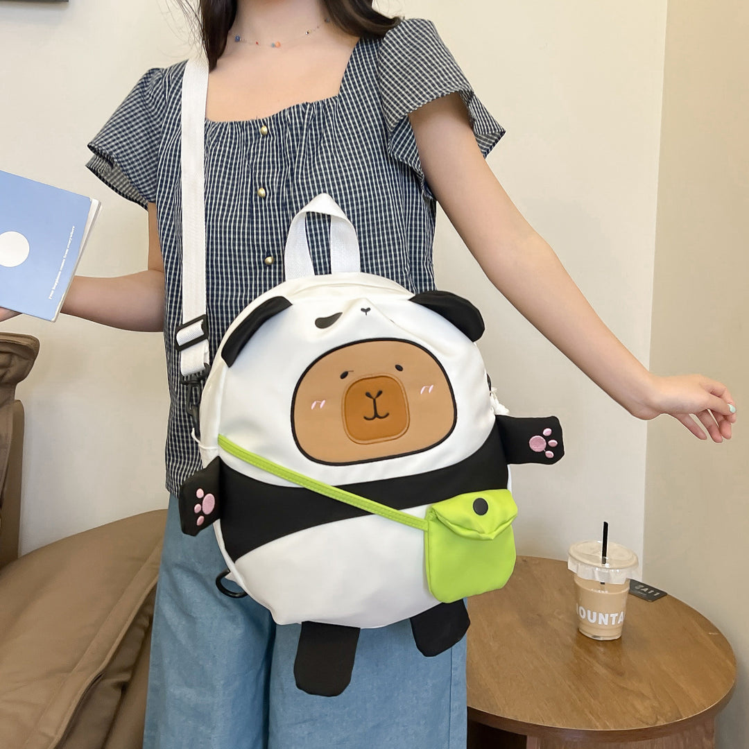 Plush backpack with funny bear design Bowlift