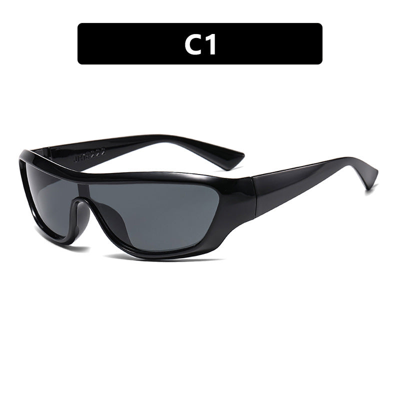 Women’s Sports Sunglasses with Ergonomic Design and Protective Lenses Bowlift