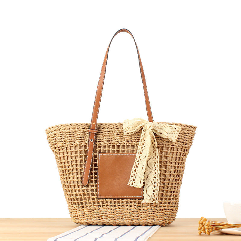 Elegant Braided Raffia Bag with Leather Accent Bowlift