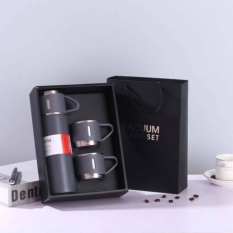 Ladies Thermoset with coffee cups and insulated bottle Bowlift