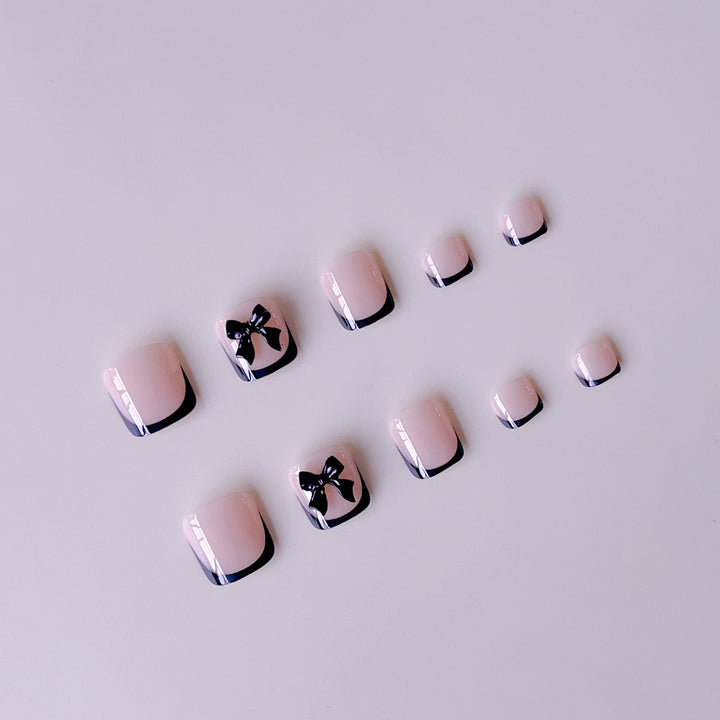 Artificial nail set with elegant bow accents Bowlift