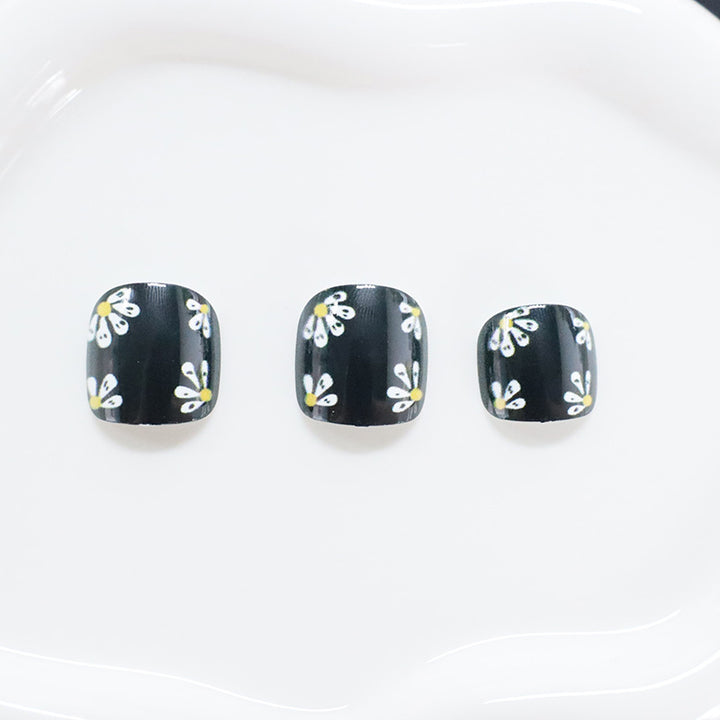 Floral Design Nail Art Bowlift