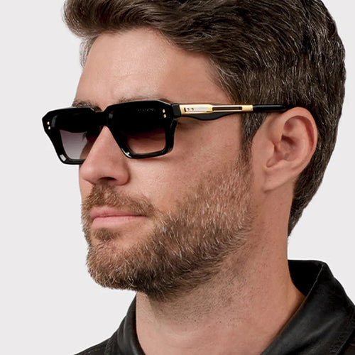 Women's stylish square sunglasses with luxurious tortoiseshell pattern and durable frame Bowlift