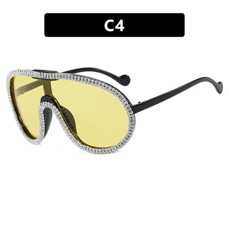 Women's extravagant sunglasses with sparkling frame Bowlift