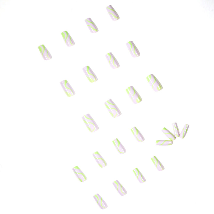 Artful Nail Art in Modern Wave Pattern Bowlift