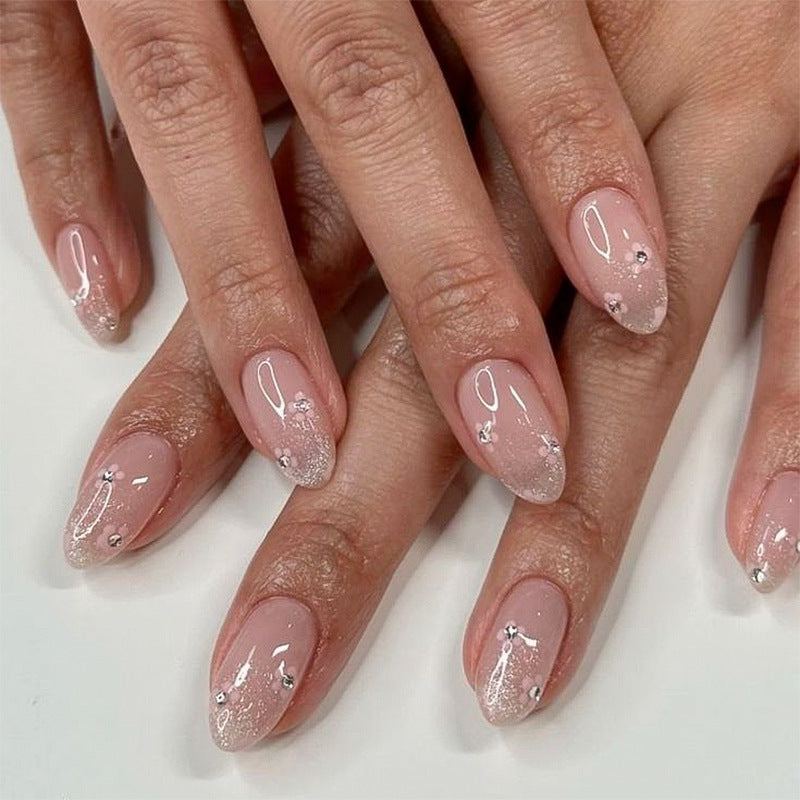 Artful gel nails with sparkling accents Bowlift