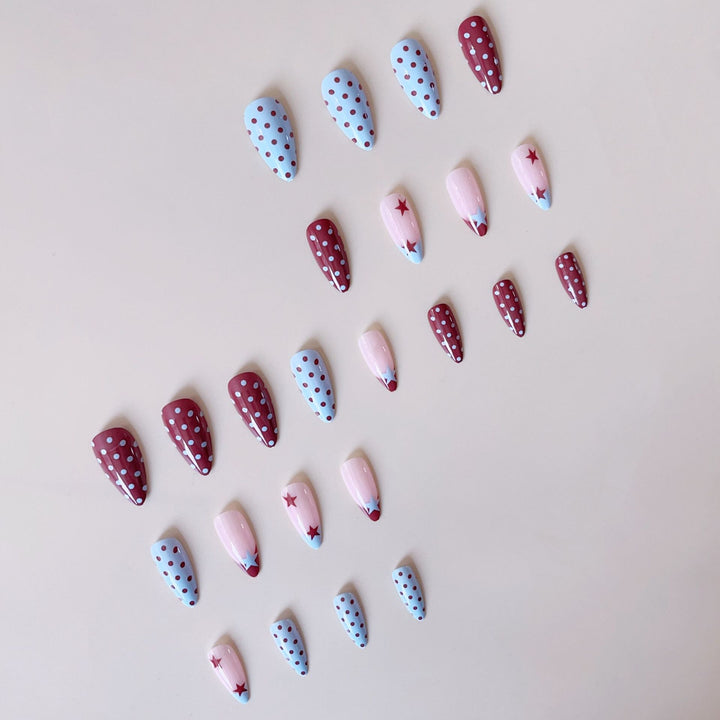 Artificial nail set with creative retro designs Bowlift