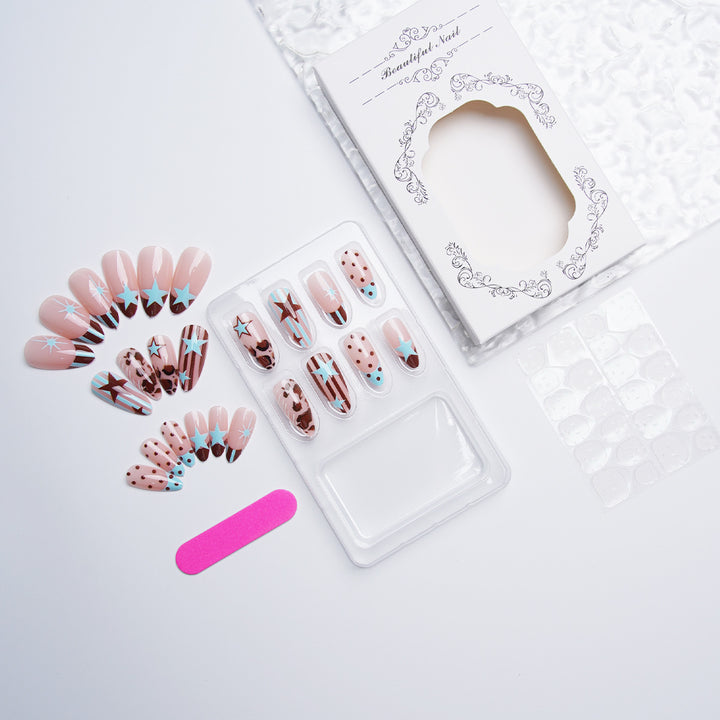 Glamorous nail decorations Bowlift