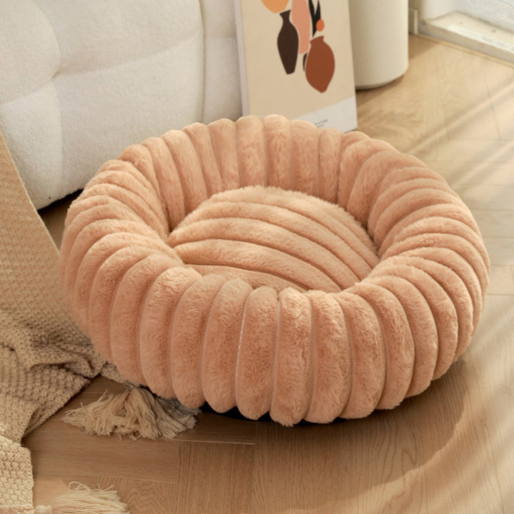 Women Round Cuddle Bed with High Edges Bowlift