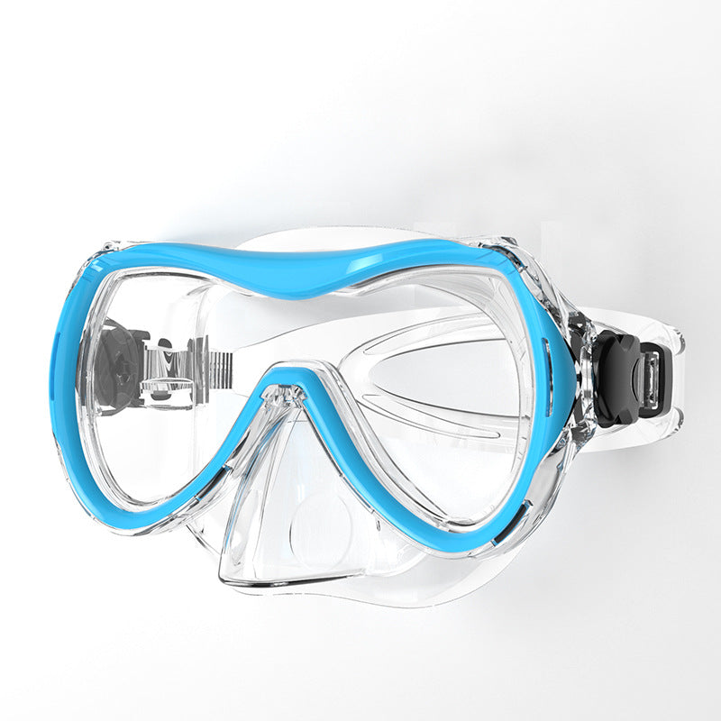 Diving mask with soft silicone edge and wide field of vision Bowlift