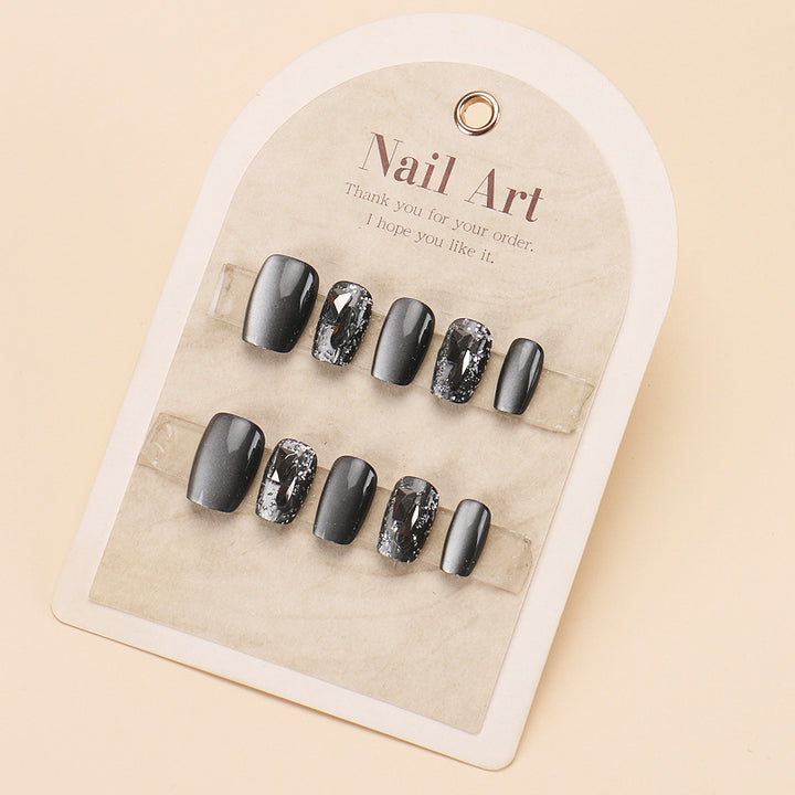 Stylish Nail Art Press-On Set Bowlift
