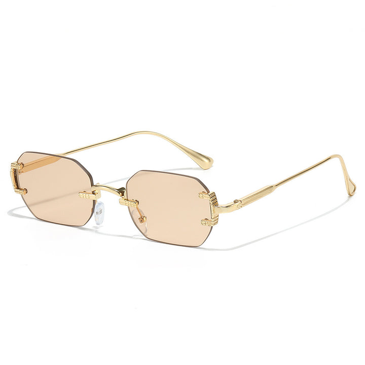 Ladies fashionable sunglasses in elegant geometric style Bowlift