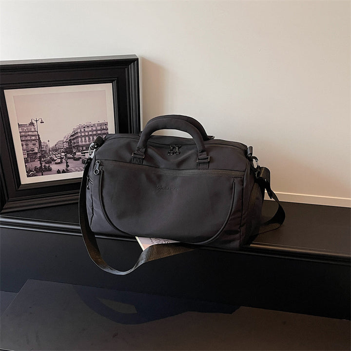 Sporty Duffel Bag With Versatile Compartments Bowlift