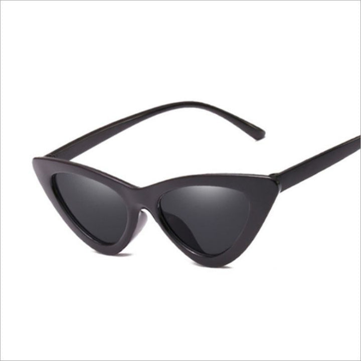 Women's Cat-Eye Sunglasses with Stylish Design Bowlift