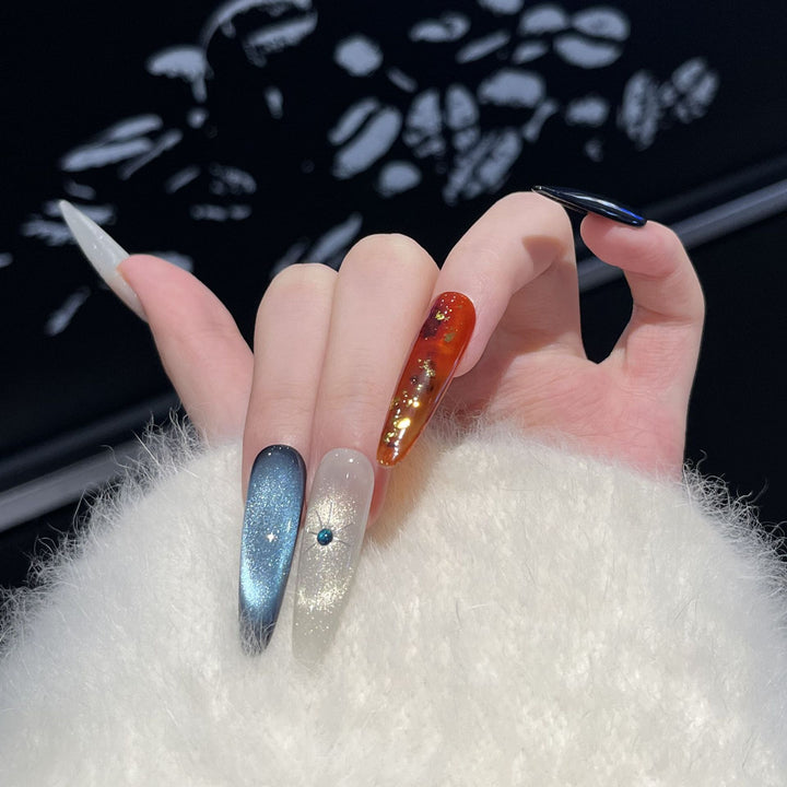 Extravagant Press-On Nail Art Set with Cosmic Theme Bowlift
