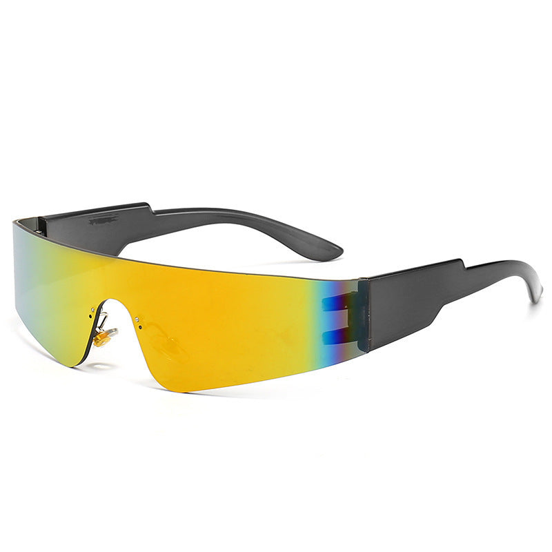 Women Sporty Sunglasses with Futuristic Design Bowlift