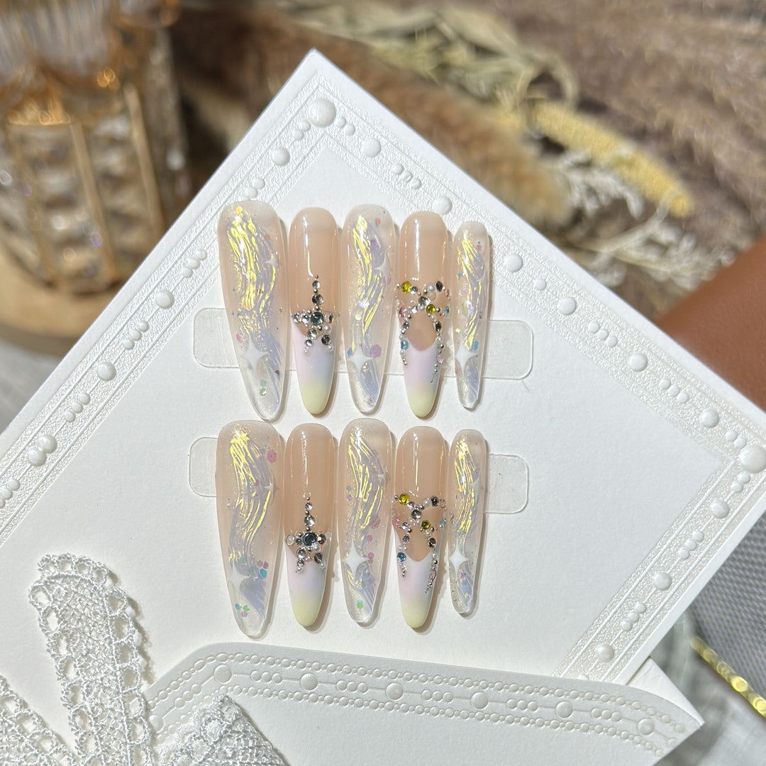 Acrylic Nail Art Bowlift